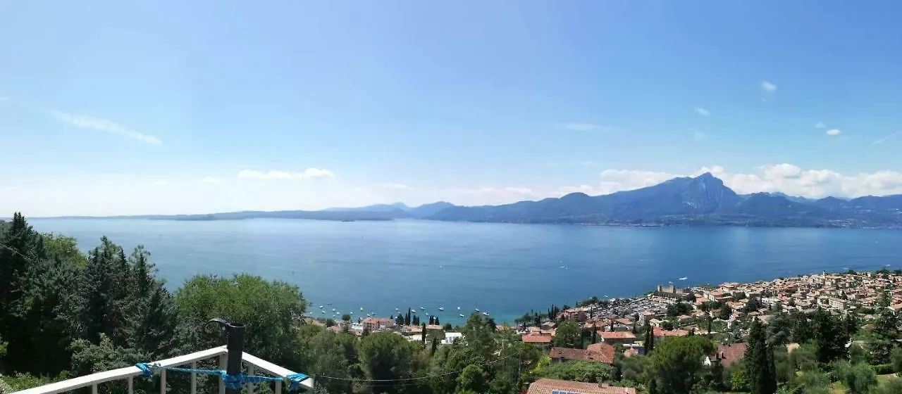 The View Apartment Torri Del Benaco